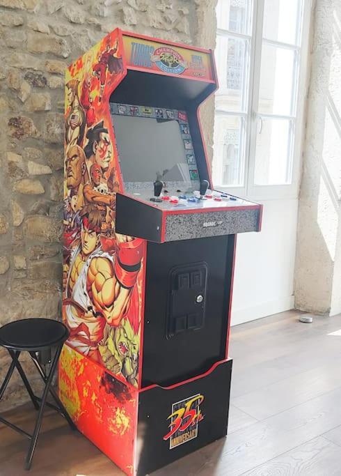 L'Arcadia 4 Lits Climatise Jeu D'Arcade Centre Historique Nimes Apartment Exterior foto