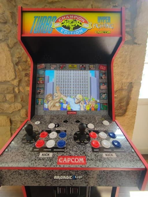 L'Arcadia 4 Lits Climatise Jeu D'Arcade Centre Historique Nimes Apartment Exterior foto