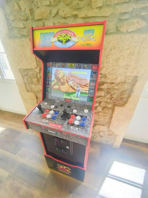 L'Arcadia 4 Lits Climatise Jeu D'Arcade Centre Historique Nimes Apartment Exterior foto